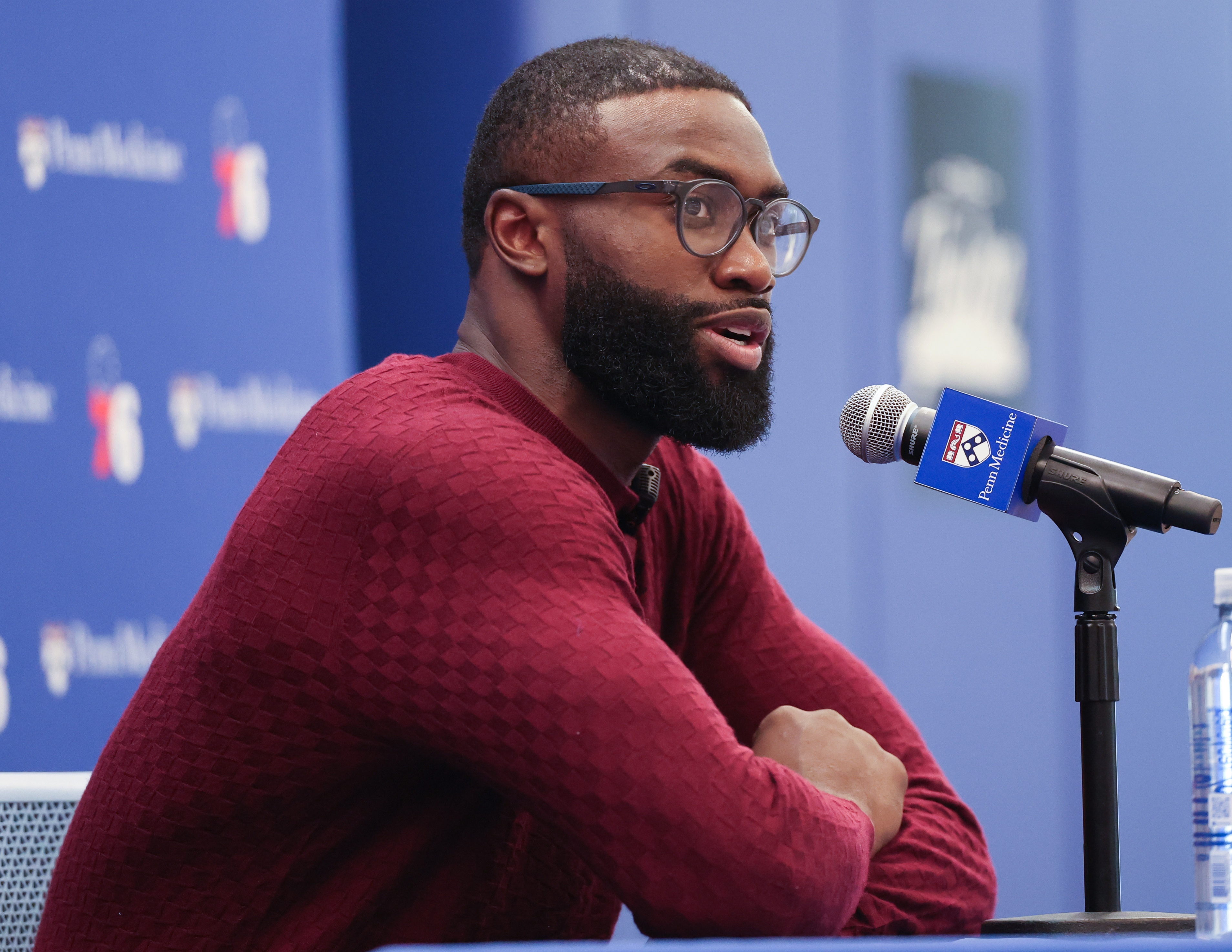 76人新援法尔谈重返NBA:这是宝贵的机会 期待能与布朗并肩作战