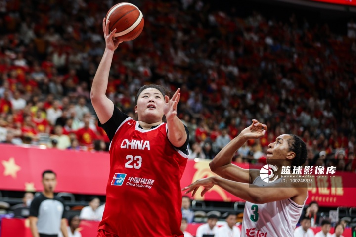 中国女篮公布世界杯大名单 钟佳丽、李雨汧、邓雨婷、刘禹彤离队